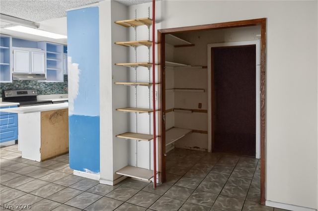 1705 Cedar Avenue, Las Vegas, NV 89101