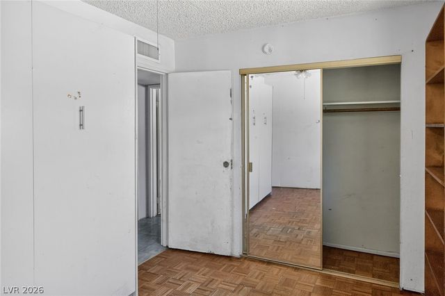 1705 Cedar Avenue, Las Vegas, NV 89101