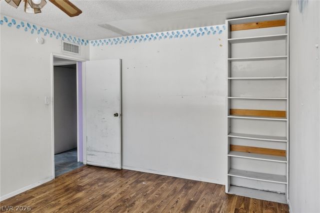 1705 Cedar Avenue, Las Vegas, NV 89101