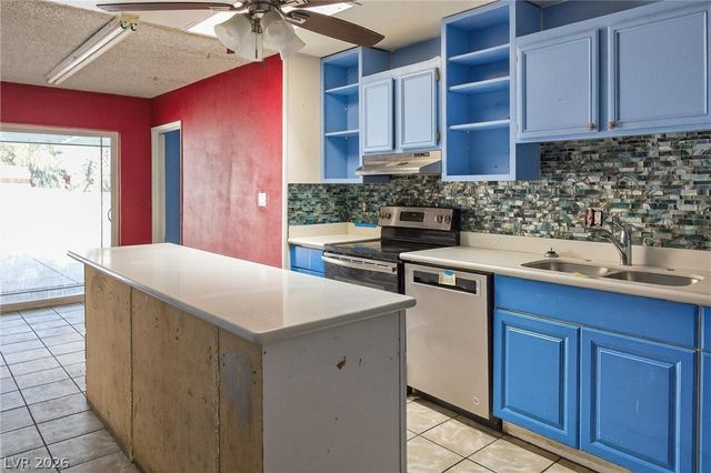 1705 Cedar Avenue, Las Vegas, NV 89101