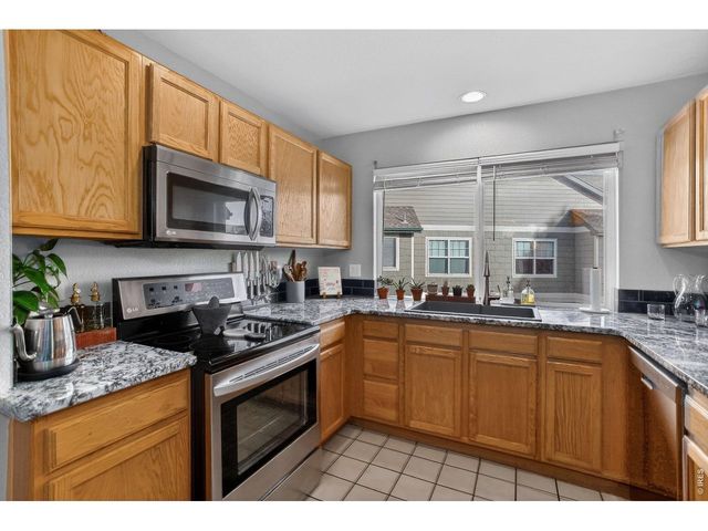 5225 White Willow Dr J-210, Fort Collins, CO 80528