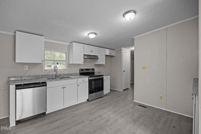 384 Jamestown Drive, Spring Lake, NC 28390