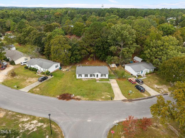 384 Jamestown Drive, Spring Lake, NC 28390