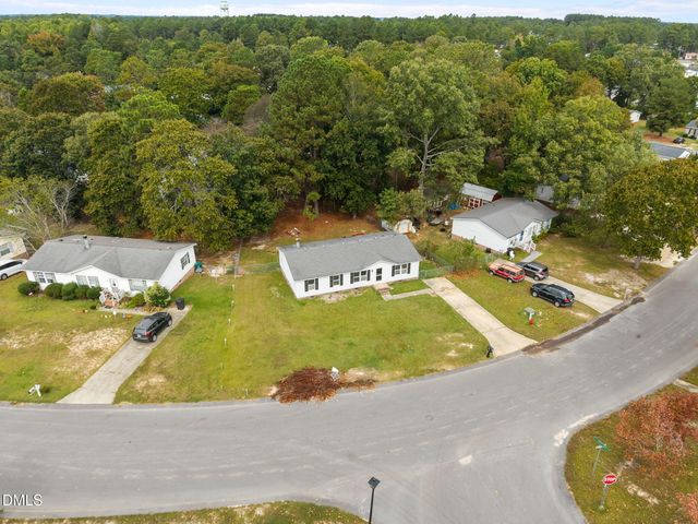 384 Jamestown Drive, Spring Lake, NC 28390