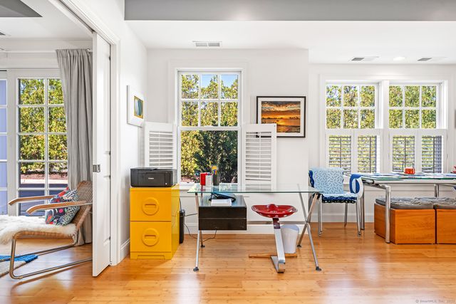 103 Main Street 1103, Stonington, CT 06378