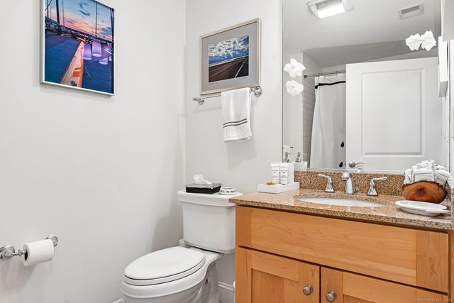 103 Main Street 1103, Stonington, CT 06378