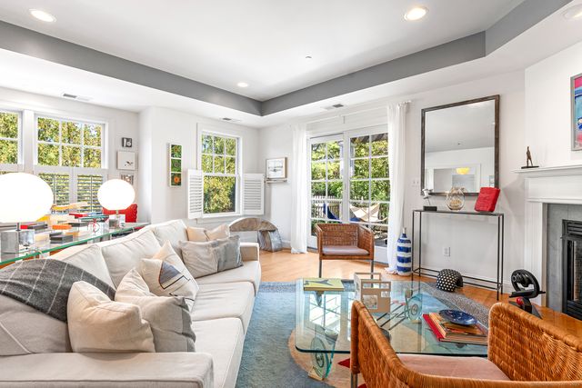 103 Main Street 1103, Stonington, CT 06378