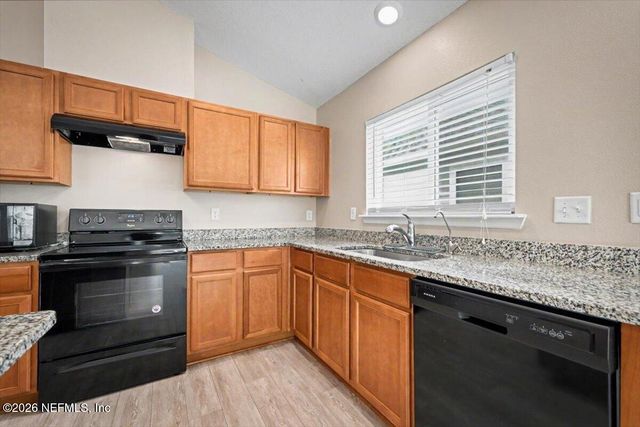 12360 GOLDEN BELL Drive, Jacksonville, FL 32225