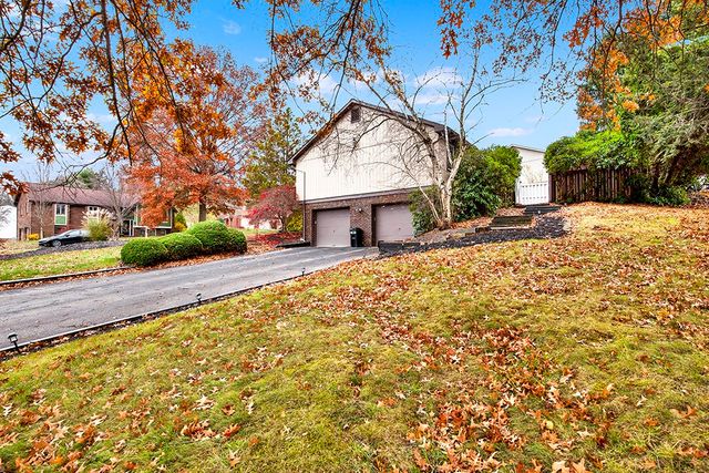 90 Beechwood Dr, Salem Twp, PA 15601