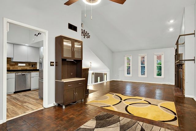 90 Beechwood Dr, Salem Twp, PA 15601