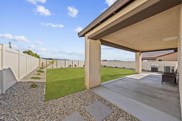 11548 Sky Pointe Drive, Desert Hot Springs, CA 92240