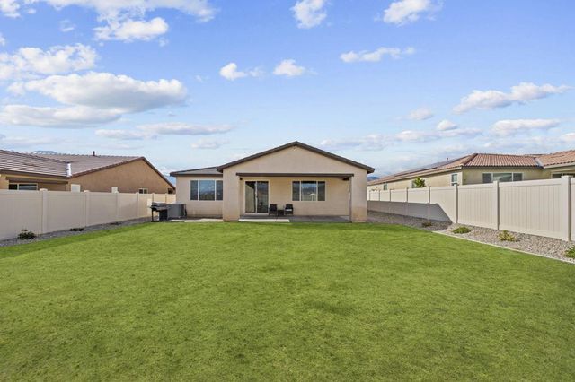 11548 Sky Pointe Drive, Desert Hot Springs, CA 92240