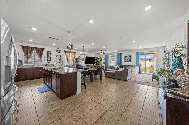 11548 Sky Pointe Drive, Desert Hot Springs, CA 92240