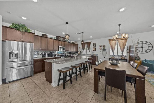 11548 Sky Pointe Drive, Desert Hot Springs, CA 92240