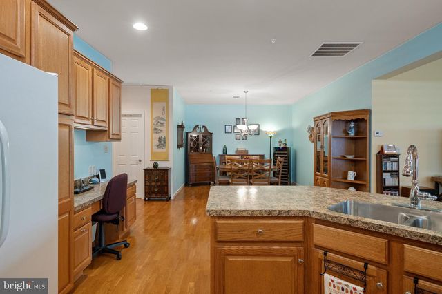 1210 CANTEBURY DR, Mount Joy, PA 17552