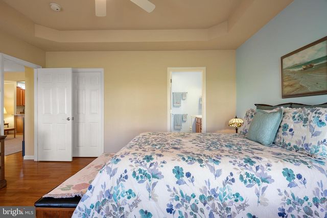 1210 CANTEBURY DR, Mount Joy, PA 17552