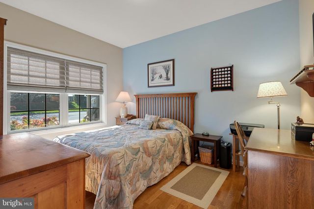 1210 CANTEBURY DR, Mount Joy, PA 17552