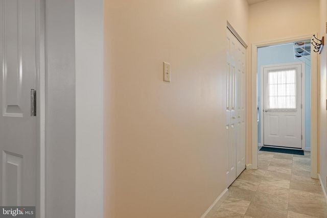 1210 CANTEBURY DR, Mount Joy, PA 17552