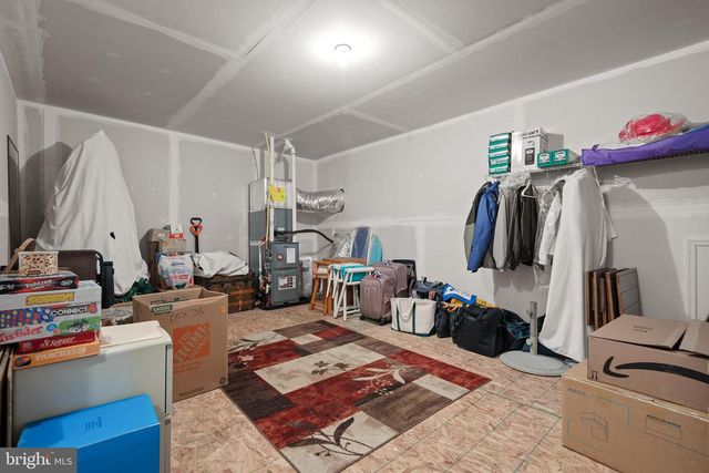 1210 CANTEBURY DR, Mount Joy, PA 17552