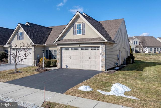 1210 CANTEBURY DR, Mount Joy, PA 17552