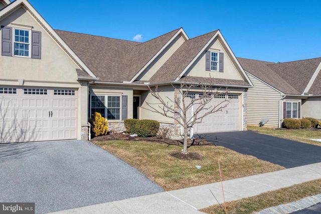 1210 CANTEBURY DR, Mount Joy, PA 17552