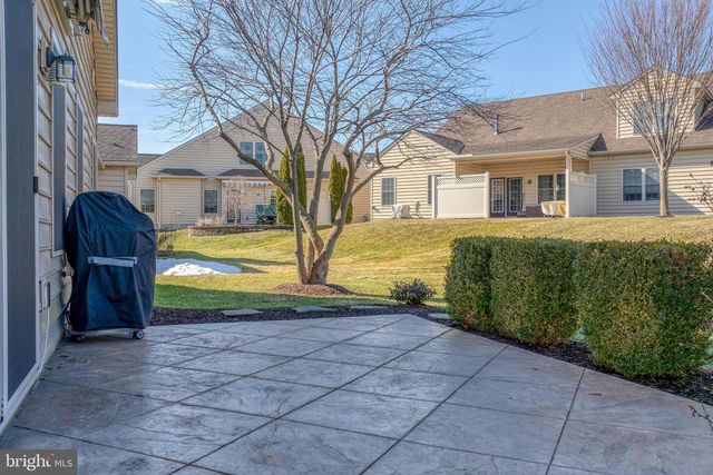 1210 CANTEBURY DR, Mount Joy, PA 17552