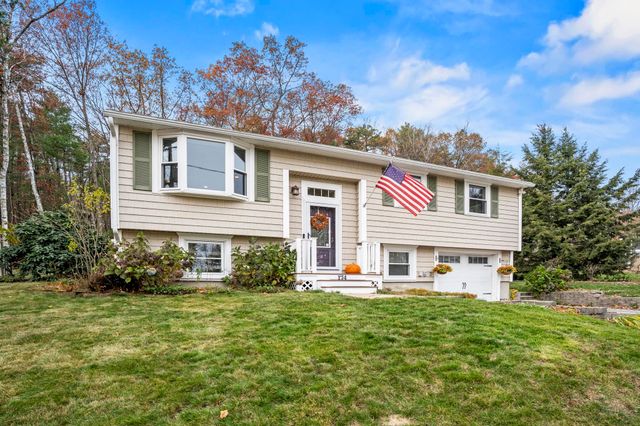 174 Oak Hill Avenue, Manchester, NH 03104