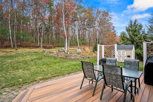 174 Oak Hill Avenue, Manchester, NH 03104