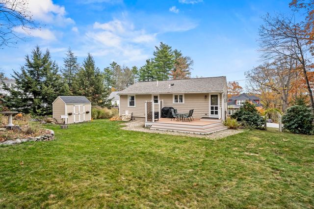 174 Oak Hill Avenue, Manchester, NH 03104