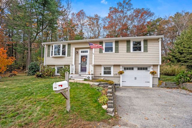 174 Oak Hill Avenue, Manchester, NH 03104