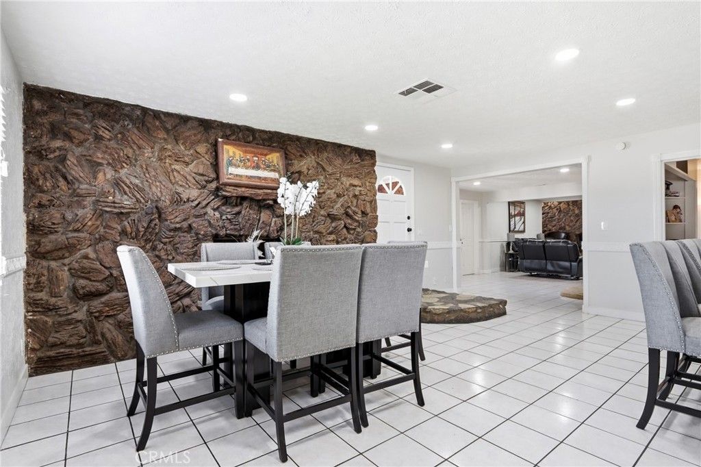 9257 Palmetto, Fontana, CA 92335 — photo 4