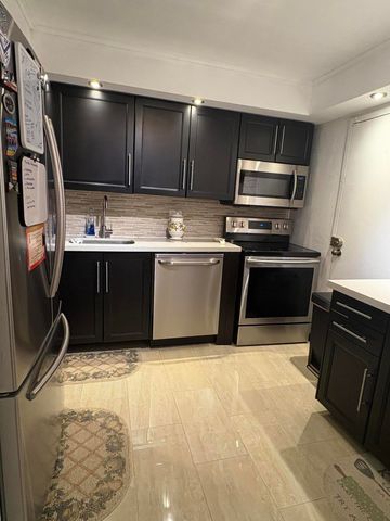 3730 Inverrary Drive 2t, Lauderhill, FL 33319