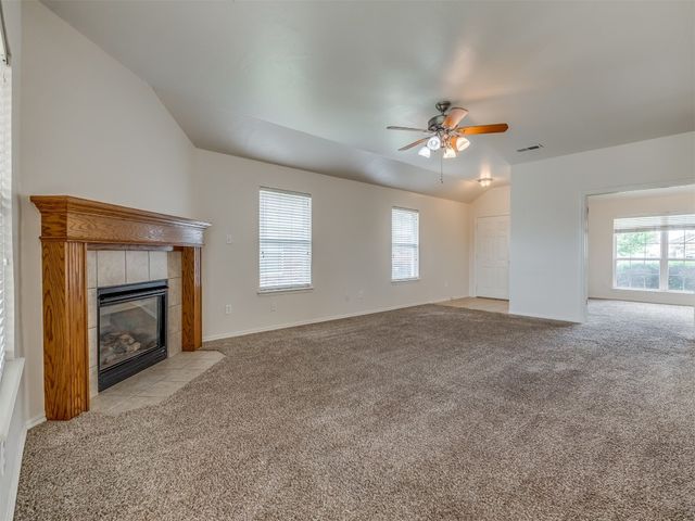 802 E Elder Street, Mustang, OK 73064