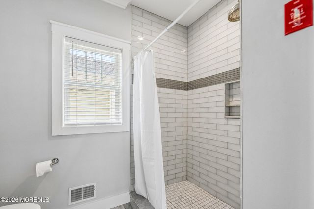 123 Brooks Road, Lavallette, NJ 08735