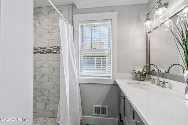 123 Brooks Road, Lavallette, NJ 08735