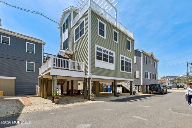 123 Brooks Road, Lavallette, NJ 08735
