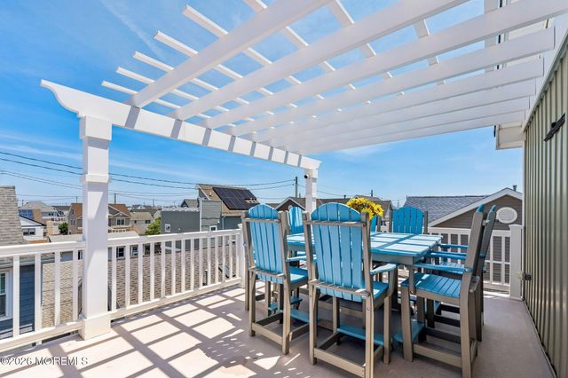 123 Brooks Road, Lavallette, NJ 08735