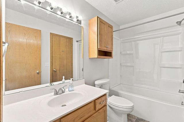 15783 Fjord Avenue, Apple Valley, MN 55124