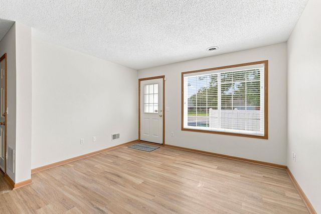 15783 Fjord Avenue, Apple Valley, MN 55124