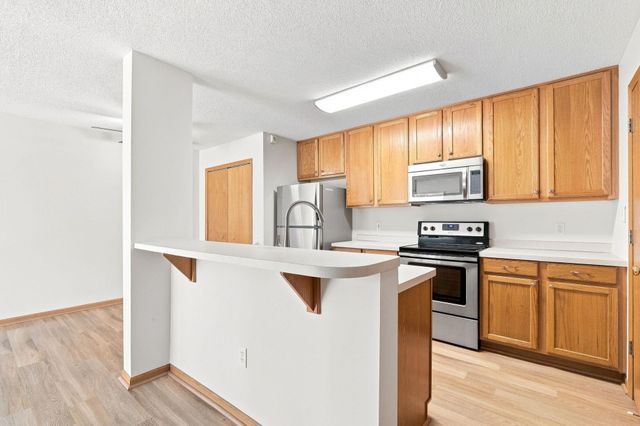 15783 Fjord Avenue, Apple Valley, MN 55124