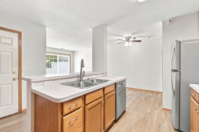 15783 Fjord Avenue, Apple Valley, MN 55124