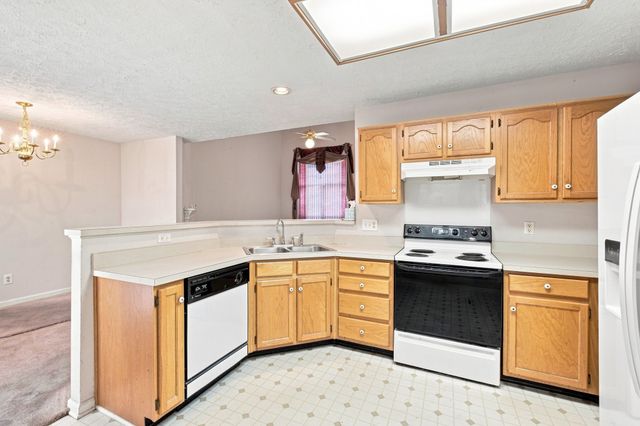 1204 Springwood Dr, Old Hickory, TN 37138