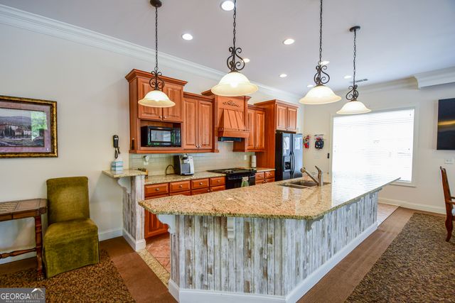 4203 Paddock Lane, Newnan, GA 30263