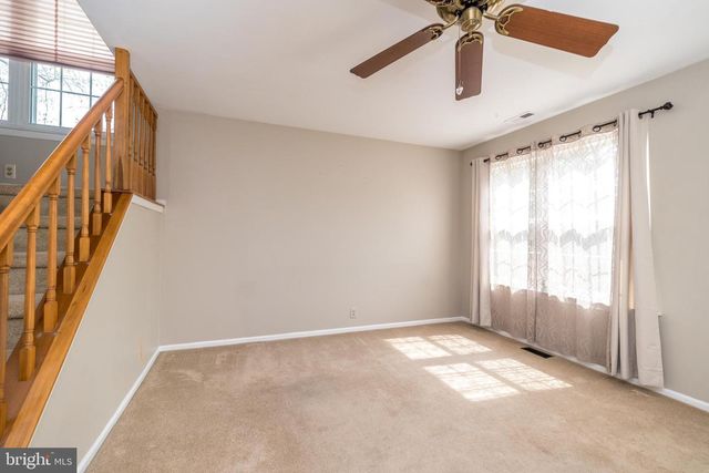 808 PUTTER CT, Warrington, PA 18976