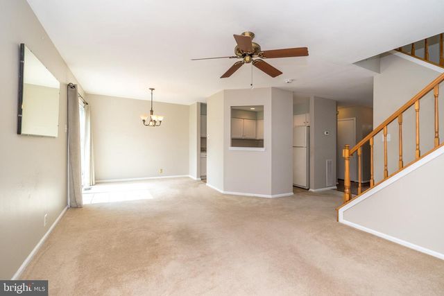 808 PUTTER CT, Warrington, PA 18976
