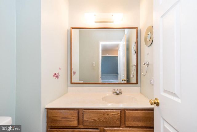 808 PUTTER CT, Warrington, PA 18976