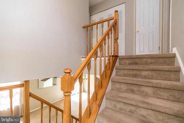 808 PUTTER CT, Warrington, PA 18976
