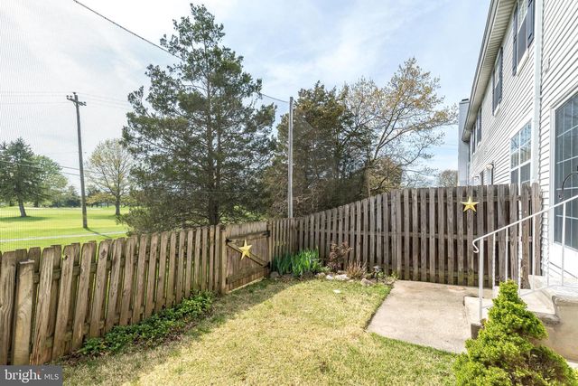 808 PUTTER CT, Warrington, PA 18976