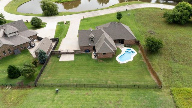 3525 Abby Lane, Newcastle, OK 73065