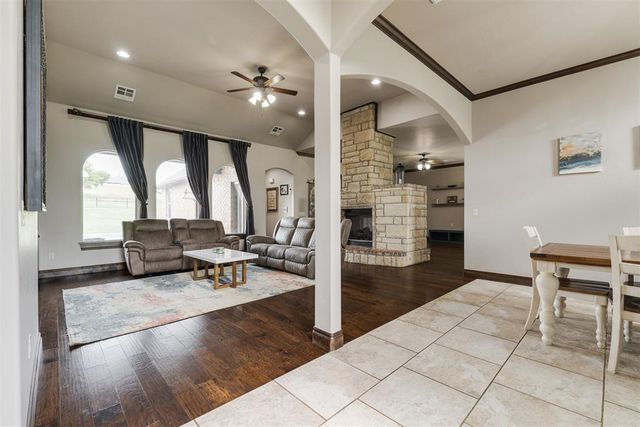 3525 Abby Lane, Newcastle, OK 73065